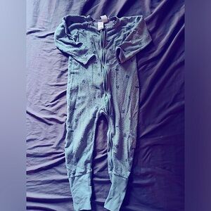Bonds Wondersuit sleeper size 3T